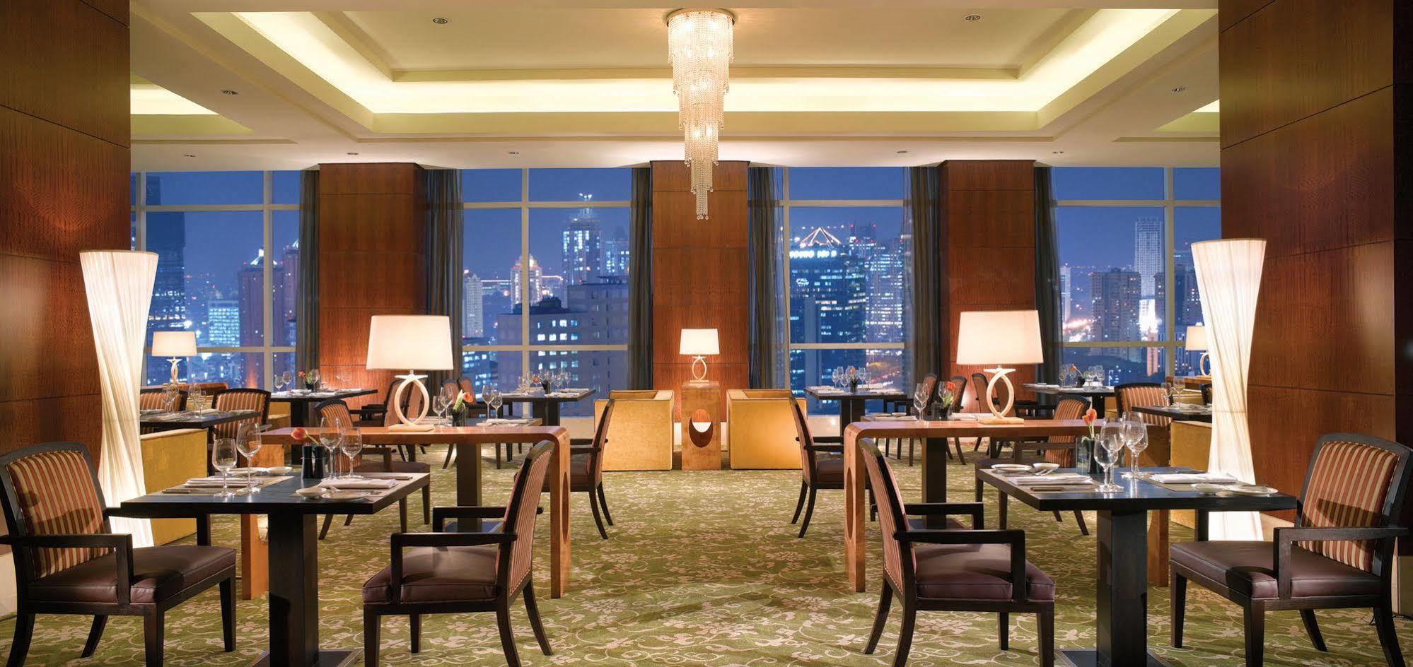 The Ritz-Carlton Jakarta, Pacific Place Buitenkant foto